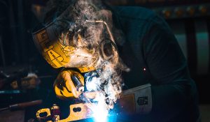 Worker Welding - PA company cited for hexavalent chromium exposure