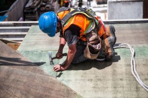 Construction worker outside - heat safety - Worksite Medical